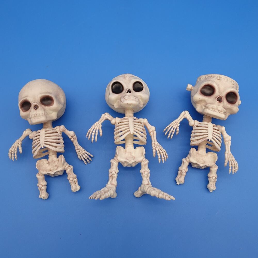 Crazy Bonez Halloween Skeleton Lot of 3 decoration figurines 7"